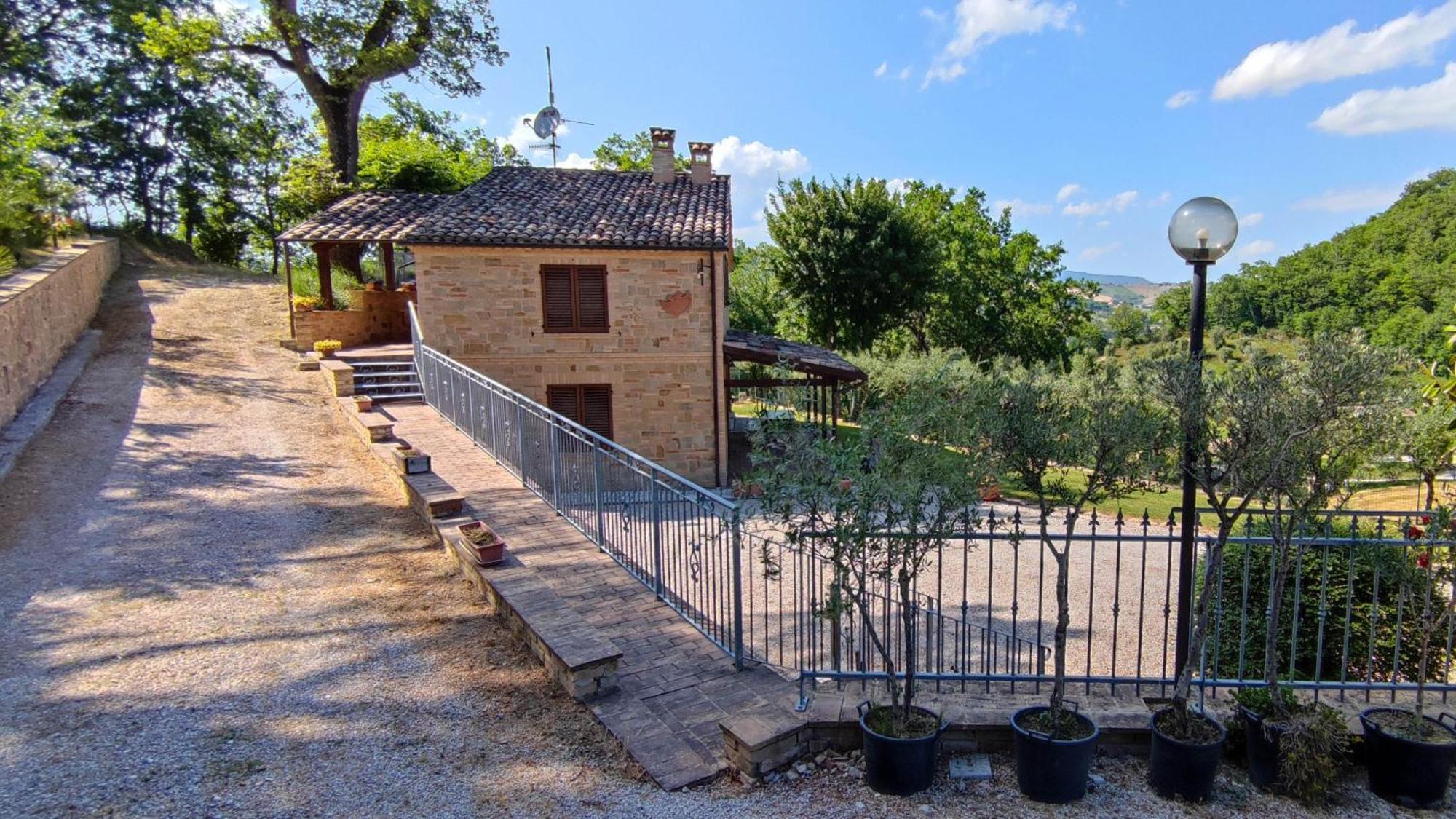 Agriturismo Pascucci Villa Tolentino Room photo